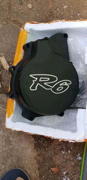 R6 engine cover
