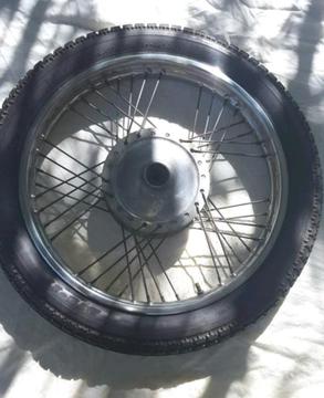 Yamaha SR285 17 inch Front Wheel