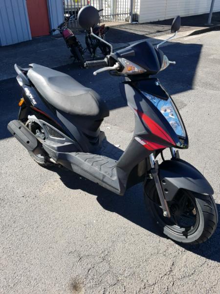 Kymco Agility 125 scooter, 2016