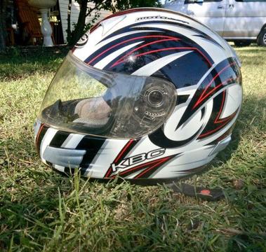 KBC Motorbike Helmet, sz L 50-60cm, pickup only