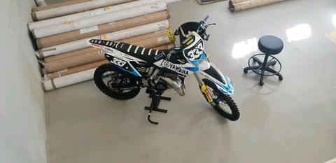 YZ125 IMMACULATE R-Tech Restyle