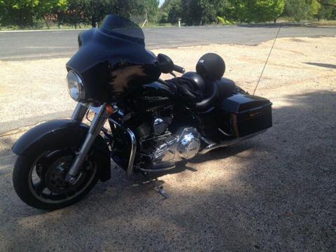 Harley streetglide