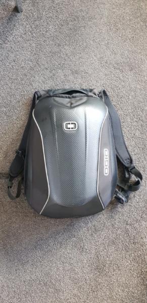 Ogio No Drag Mach 5 motorcycle backpack