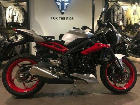 2015 Triumph Street Triple RX Road Bike 675cc