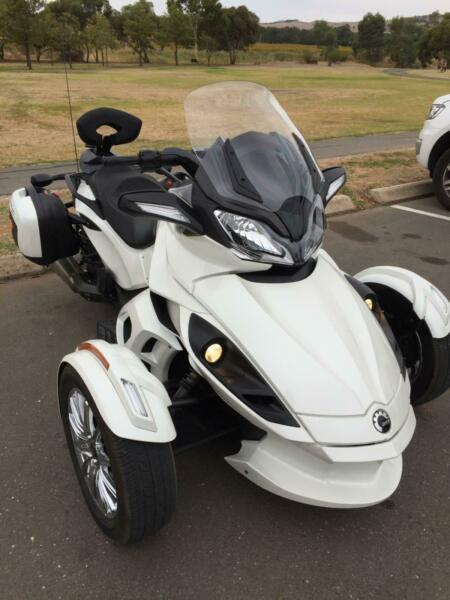 Can Am Spyder ST Limited