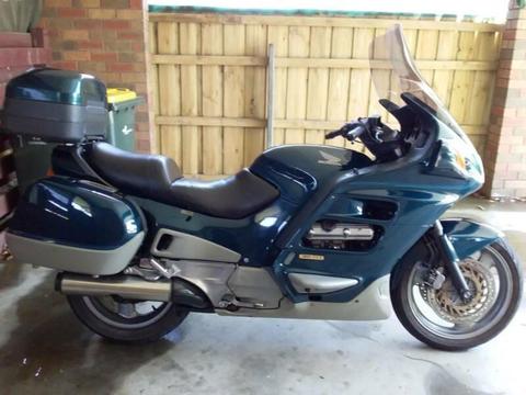 Motorbike For sale / swap honda st1100 for ute or car with tow ba