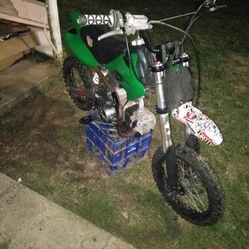 thumpster/pitbike dhz 125 fully rebuilt!