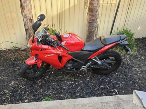 Honda cbr 250r abs with full service record