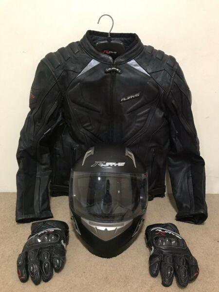 Motorbike jacket with gloves and helmet from the RJAYS brand
