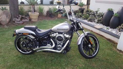 Harley Davidson Breakout 2018