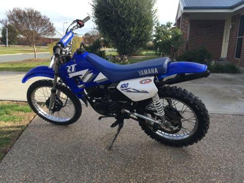 Yamaha RT100 motorcycle