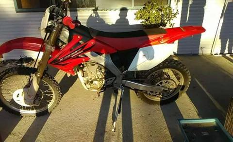 Honda crf250x dirt bike