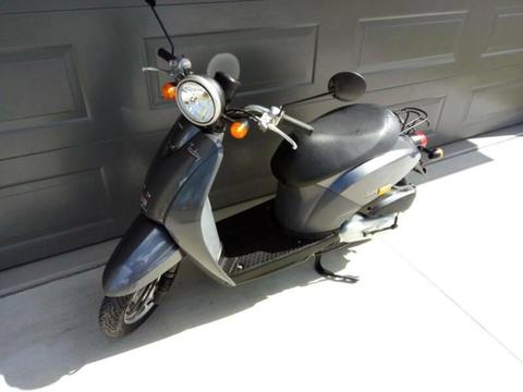 HONDA TODAY 50 SCOOTER reliable good conditions only 2700KM