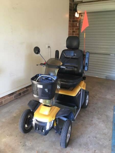Mobility Scooter PATHFINDER 140 XL second hand.. In good order