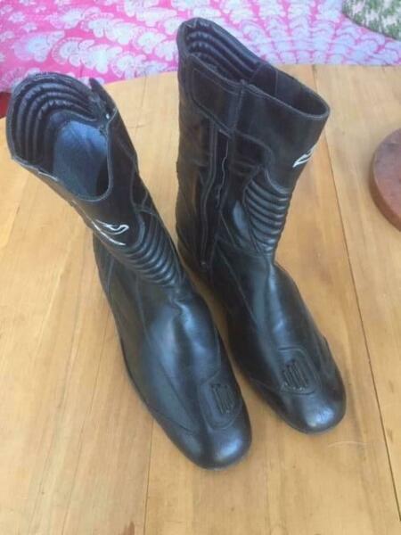 Motor Cycle boots as new