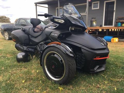 Can am spyder F3T