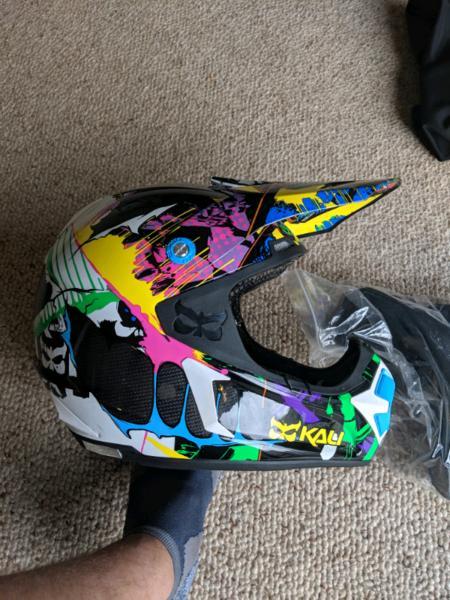 Size M kali motorcycle dirtbike helmet