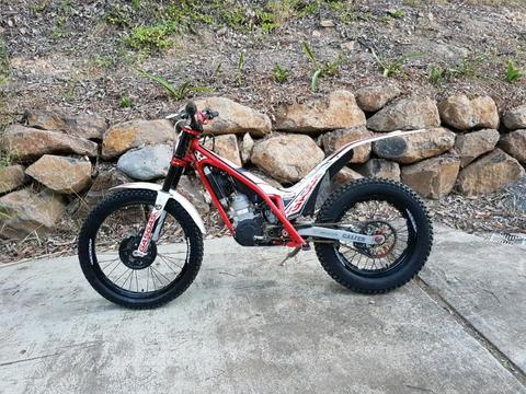 Gasgas300 trials bike $5400