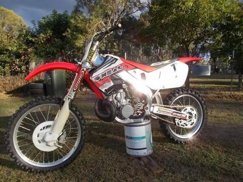 1998 CR250 in very good condition