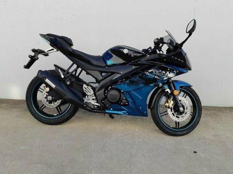 2016 Yamaha YZF-R15 Road Bike 149cc