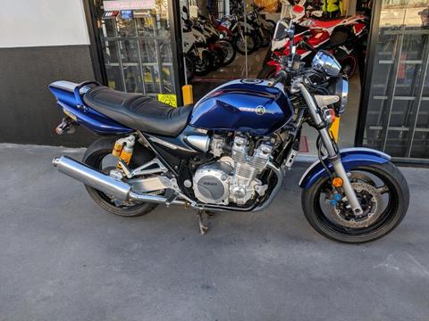 2005 Yamaha XJR1300 very clean LOW kms!