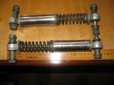 suspension springs/dampers