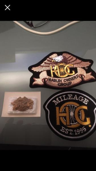 Harley Davidson badges & pin