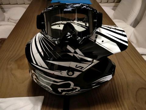 Xl Fox V1 Motocross Helmet Thor Goggles