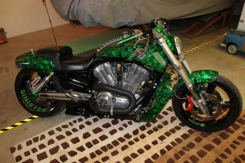 Harley V Rod Muscle
