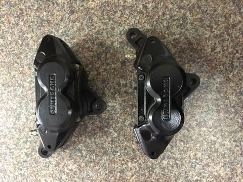 Yamaha FZR 1000 Front Brake Calipers - rebuilt with new pads