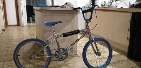 Mongoose supergoose. Swap for dirt bike crf450