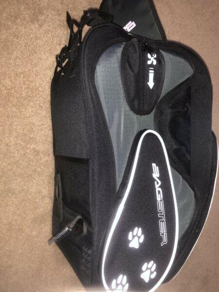 BAGSTER DOG / PUPPY TANK BAG. UNIVERSAL FITMENT