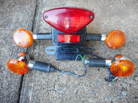 Kawasaki W400 W650 rear tail lamp assembly front and rear blinkers