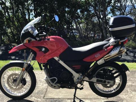 BMW GS 650 motorcycle red