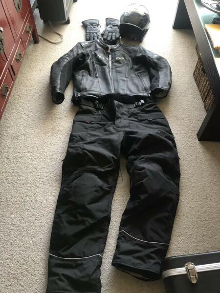 Motorcycle riding gear large