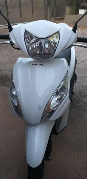 Honda DIO Motorcycle - White, 2015. Great condition