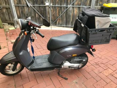 Honda Today Scooter