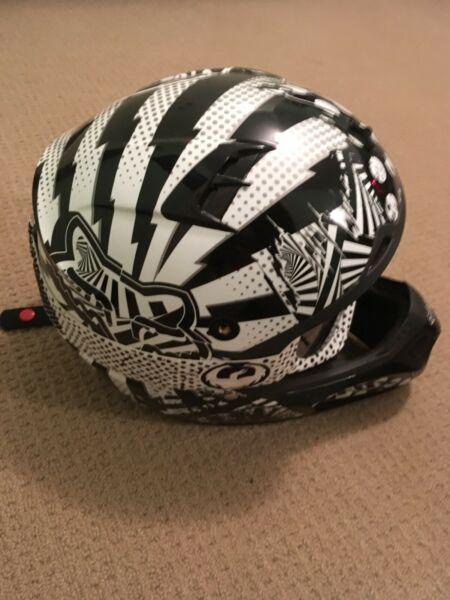 Fox racing helmet S