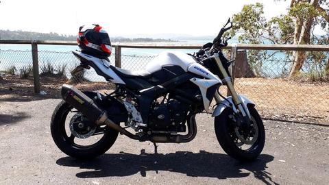 2012 Suzuki GSR750