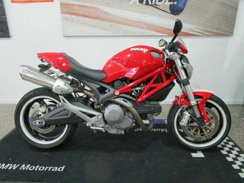 2009 Ducati Monster 696+ 696CC