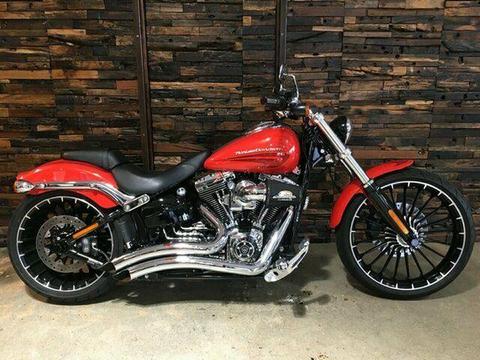 2017 Harley-Davidson FXSB Softail Breakout Cruiser 1690cc