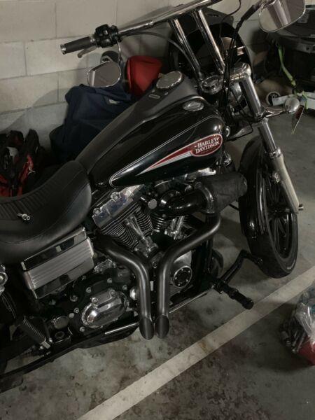 Harley Davidson Dyna Low Rider exhaust pipes