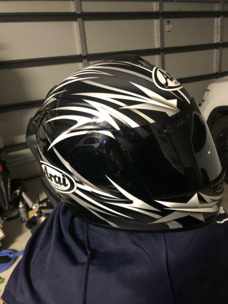 ARAI vector helmet small