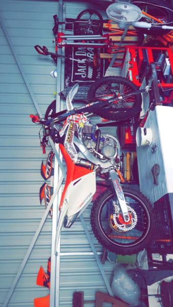 Honda CRF 250 R 09