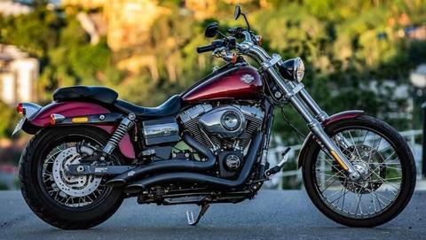 Harley Davidson Dyna Wide Glide 2016 Excellent condition