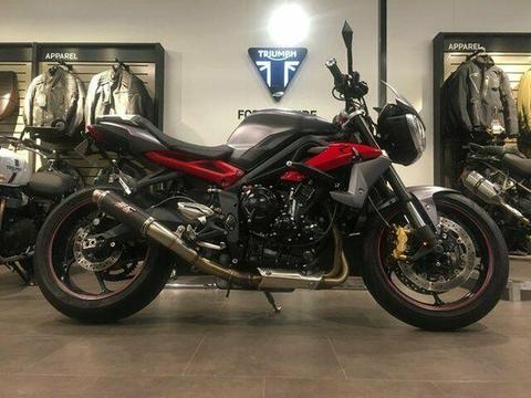 2014 Triumph STREET TRIPLE R ABS Road Bike 675cc