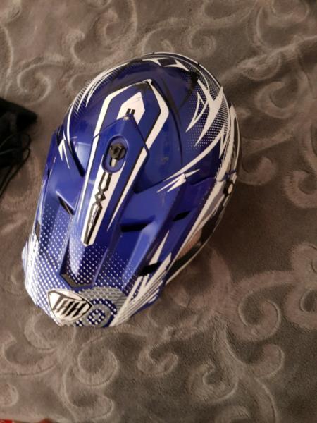 Rjays XL MX helmet