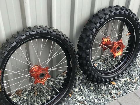 Ktm wheels and tyres