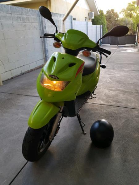 VMoto Scooter