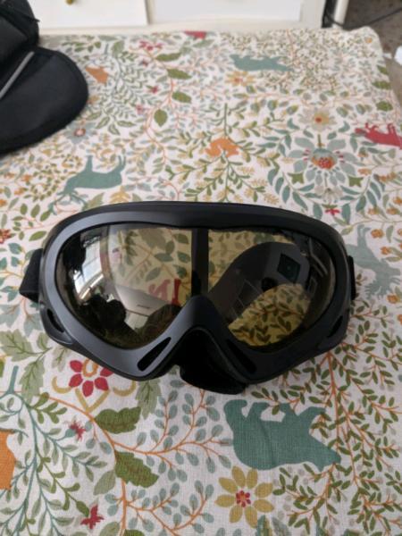 Motorbike goggle